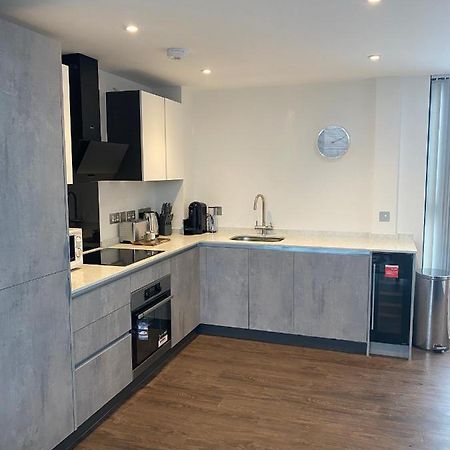 Icona - Luxury 2 Bed Penthouse Apartment York Buitenkant foto